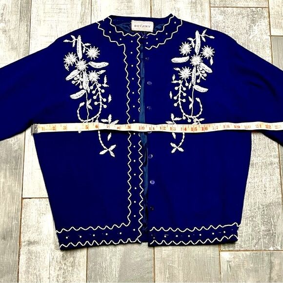 Vtg Cardigan Beaded Floral Navy Blue White Hand Made Cottagecore Lined Jacket M - Picture 11 of 15
